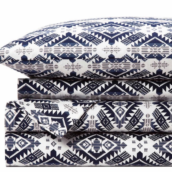 Pendleton 4-Piece Flannel Sheet Set Westward Journey Dark Blue King - Picture 3 of 4